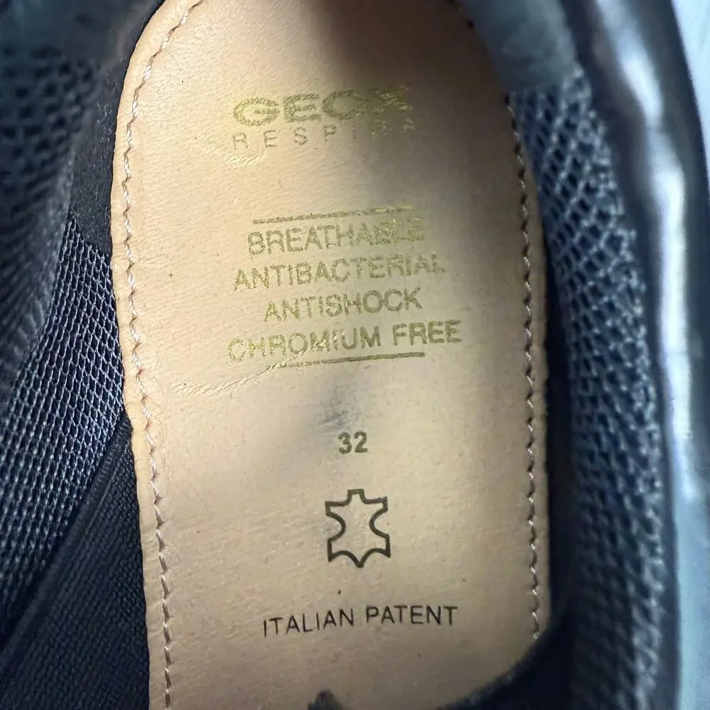 Geox Kids Respira Black‎ Patent Leather Chunky Sole Boys Shoes Size 1Y